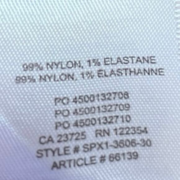 Aritzia Babaton Red Rib Knit Sleeveless Square Neck Sculpt Crop Tank Top Sz M - Picture 4 of 4